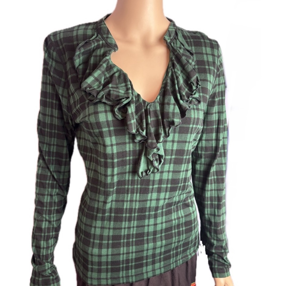 Chaps long sleeve 100% Cotton tee Holiday plaid